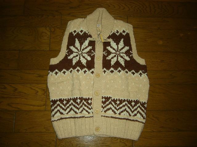 新品GAIJIN MADEガイジンメイドニットベスト2雪柄カウチンHRM < ブランド  新品GAIJIN MADEガイジンメイドニットベスト2雪柄カウチンHRM  < ブランドの