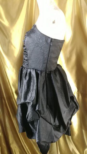 ★シュープリーム ララ★ベアトップワンピースドレス★¥26.250 < 女性ファッション ★シュープリーム ララ★ベアトップワンピースドレス★¥26.250 < 女性ファッションの