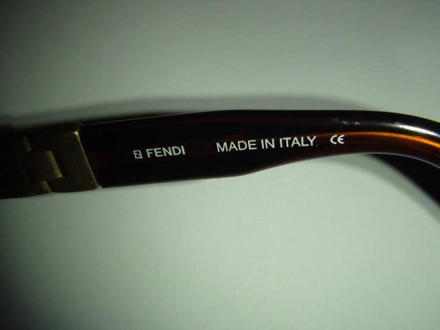 FENDI サングラス レディース ビンテージ !。 < 女性ファッション  FENDI サングラス レディース ビンテージ !。 < 女性ファッションの