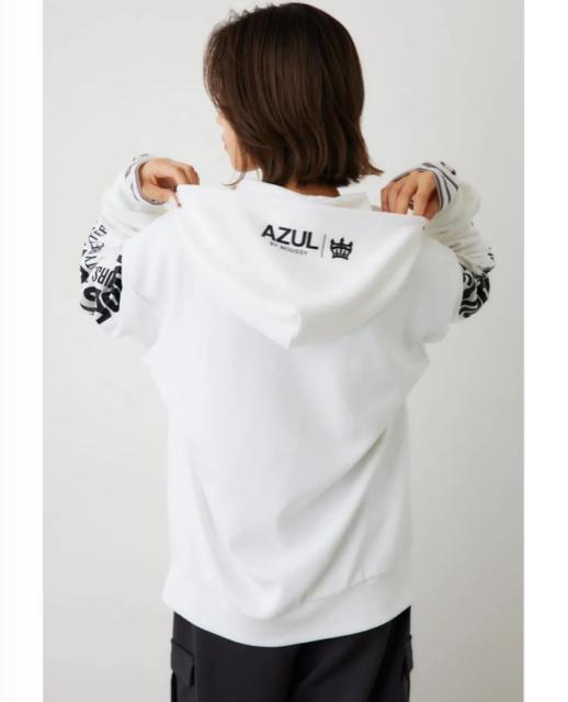 AZUL BY MOUSSY B-HEAT AZUL×RODEO SNGパーカー < ブランド  AZUL BY MOUSSY B-HEAT AZUL×RODEO SNGパーカー < ブランドの