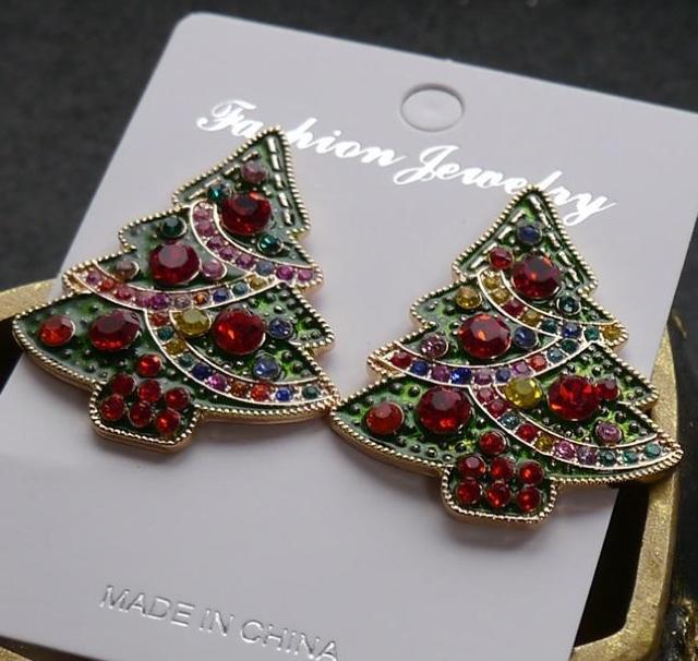 新品 アンティーク調きらきらクリスマスツリーストーンピアス ゴスロリ イベント < 女性アクセサリー/時計  新品 アンティーク調きらきらクリスマスツリーストーンピアス ゴスロリ イベント < 女性アクセサリー/時計の