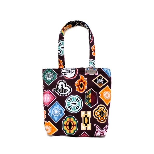 ◆小サイズ◆鬼滅の刃×赤茶地◆エコバッグ サブバッグ < 女性ファッション ◆小サイズ◆鬼滅の刃×赤茶地◆エコバッグ サブバッグ < 女性ファッションの