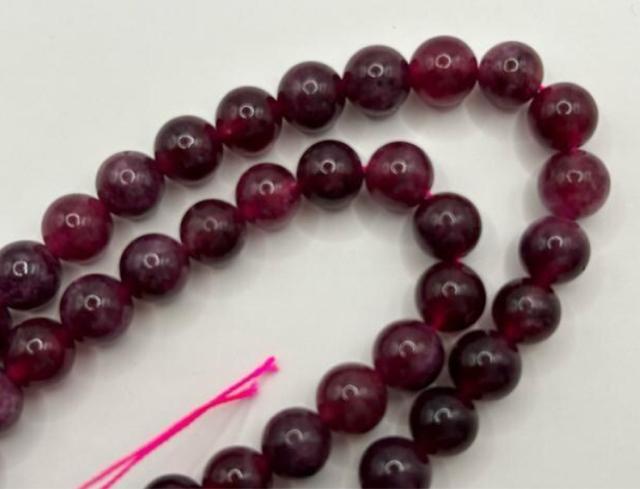 ガーネット 約8mm玉 1連 約38cm < ペット/手芸/園芸  ガーネット 約8mm玉 1連 約38cm < ペット/手芸/園芸の