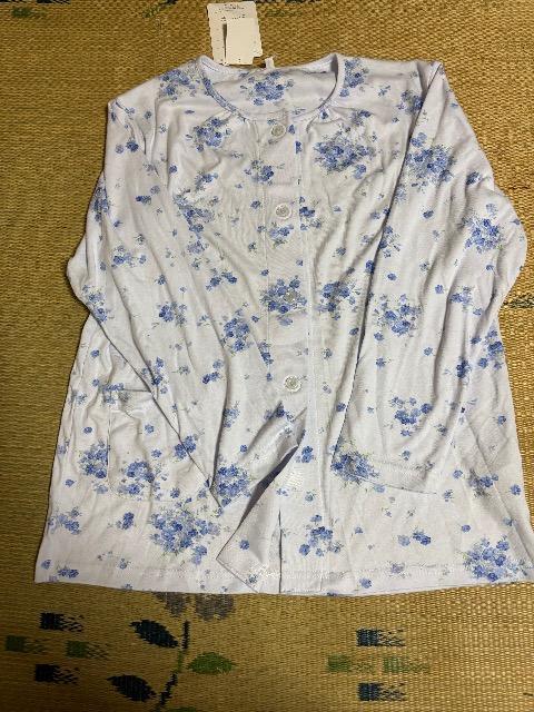 パジャマ上下セット 新品未使用タグ付き LLサックス < 女性ファッション  パジャマ上下セット 新品未使用タグ付き LLサックス  < 女性ファッションの