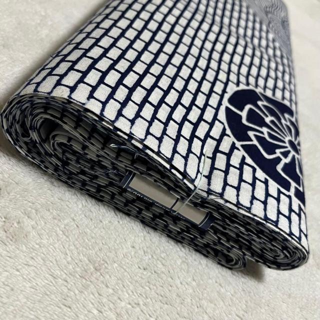 未使用 本染 浴衣 反物 獅子 白地 源氏物語 一反 ゆかた ユニセックス < ペット/手芸/園芸 未使用 本染 浴衣 反物 獅子 白地 源氏物語 一反 ゆかた ユニセックス < ペット/手芸/園芸の