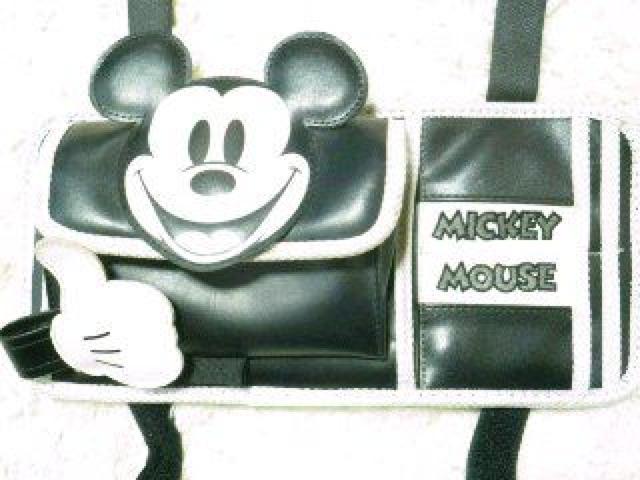 ●ミッキーマウス★バイザーポケット(サングラス*カード*チケット等)スッキリ収納 < 自動車/バイク ●ミッキーマウス★バイザーポケット(サングラス*カード*チケット等)スッキリ収納 < 自動車/バイク