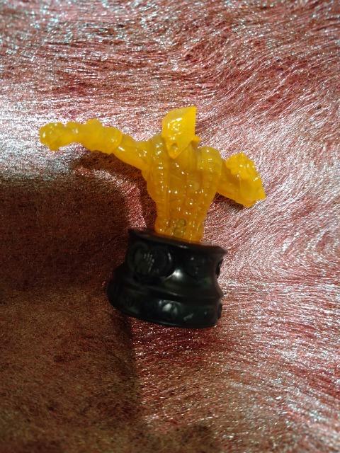 開封 ジョジョ イヤホンジャック ザ.ワールド < アニメ/コミック/キャラクター 開封 ジョジョ イヤホンジャック ザ.ワールド < アニメ/コミック/キャラクターの