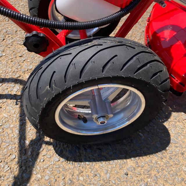 タイヤ付きエンジン草刈機 42.7cc 手押し草刈り機 チップソーおまけ付き < ペット/手芸/園芸  タイヤ付きエンジン草刈機 42.7cc 手押し草刈り機 チップソーおまけ付き < ペット/手芸/園芸の