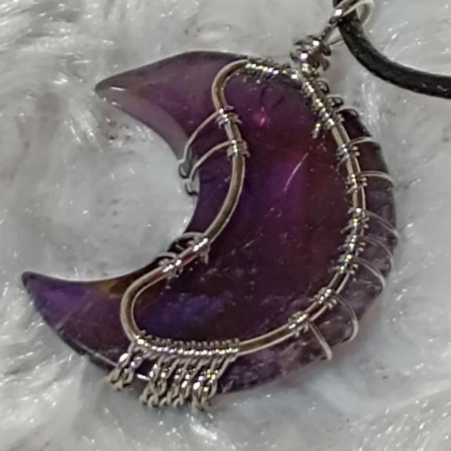 新品★クレッセントムーンネックレス/アメジスト < 女性アクセサリー/時計  新品★クレッセントムーンネックレス/アメジスト < 女性アクセサリー/時計の