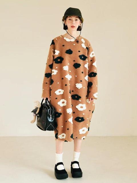 新品 大きいサイズL(〜LL.3L) 厚地ゆったり花柄ドレスワンピース ゴスロリ 可愛い < 女性ファッション  新品 大きいサイズL(〜LL.3L) 厚地ゆったり花柄ドレスワンピース ゴスロリ 可愛い  < 女性ファッションの