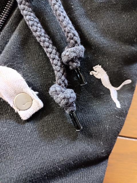 PUMA★薄手ジャージ上下セット黒★カッコイイ★真冬以外★ < 女性ファッション  PUMA★薄手ジャージ上下セット黒★カッコイイ★真冬以外★ < 女性ファッションの