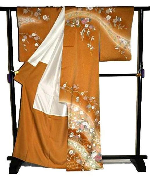 【最高峰】新品同様 暈し染め 金彩 吉祥枝花文 訪問着 身丈169cm 裄丈66.5cm T3335 < 女性ファッション  【最高峰】新品同様 暈し染め 金彩 吉祥枝花文 訪問着 身丈169cm 裄丈66.5cm T3335 < 女性ファッションの