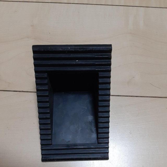 輪止め(ゴム) < 自動車/バイク 輪止め(ゴム) < 自動車/バイク