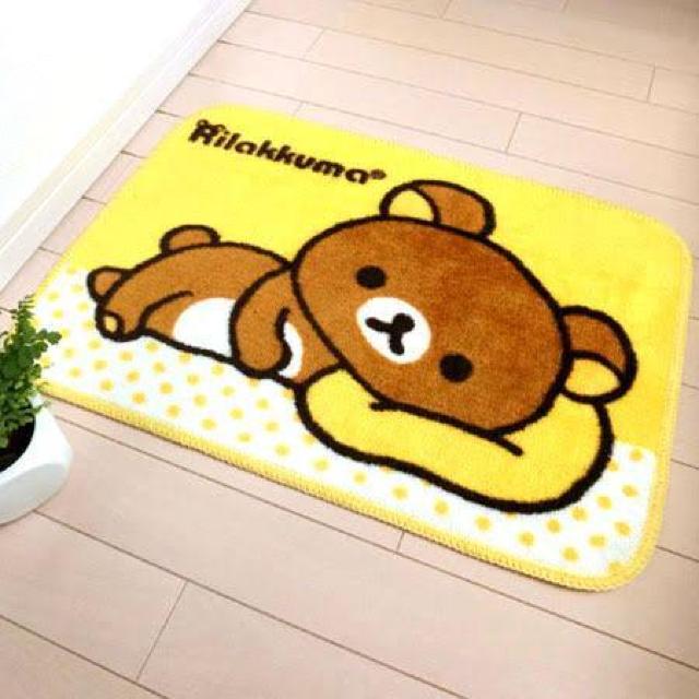 《New》リラックマ★車内.お部屋.玄関.バス.トイレ等に…シートマット < 自動車/バイク 《New》リラックマ★車内.お部屋.玄関.バス.トイレ等に…シートマット < 自動車/バイク