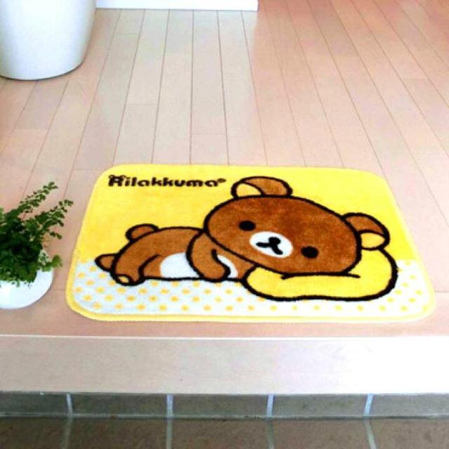 《New》リラックマ★車内.お部屋.玄関.バス.トイレ等に…シートマット < 自動車/バイク 《New》リラックマ★車内.お部屋.玄関.バス.トイレ等に…シートマット < 自動車/バイク