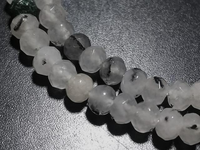 天然石★ブラックルチル 4mmロンデルカット 半連 < 女性アクセサリー/時計 天然石★ブラックルチル 4mmロンデルカット 半連 < 女性アクセサリー/時計の