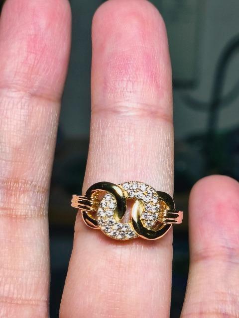 GSTVドーナッツ型の美しいK18金の天然ダイヤ0.27ctが煌めく4.78gの程良いボリュームリングさん大好き(*^^*)♪ < 女性アクセサリー/時計 GSTVドーナッツ型の美しいK18金の天然ダイヤ0.27ctが煌めく4.78gの程良いボリュームリングさん大好き(*^^*)♪ < 女性アクセサリー/時計の