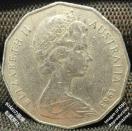 オーストラリア 50セント硬貨 コイン 1983 エリザベス二世 オーストラリア国章 古銭 エリザベス女王 Elizabeth