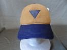 USA購入 L.A発 ゲス【GUESS】三角ロゴマークCAP 茶紺