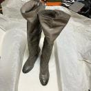 yAxgEtF}[jz {v Ou[c / 38 HITMANА