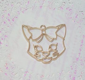 ★ハンドメイド素材★枠チャーム♪リボン猫ちゃん