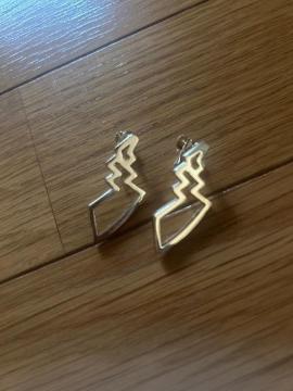 ポケモンセンター アクセサリー ピカチュウ しっぽ イヤリング