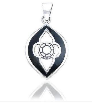 PS: The Lady's Window Silver Celtic
