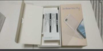 ASUS Zenfone Max Plus (M1)箱のみ