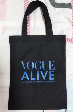 VOGUE ALIVE @mxeB@GRobO@`4c^@gp