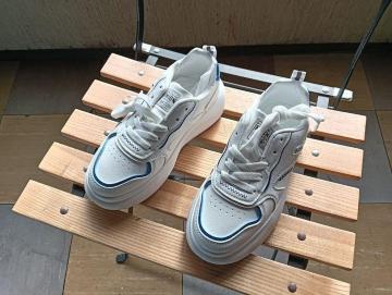 Vi 23cm fB[X Xj[J[ zCg V[Y C [Jbg