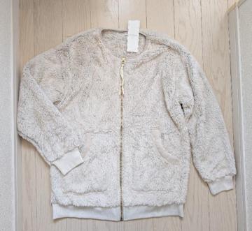 lNAUW CLOSETӂӂm[J[[WPbgVi