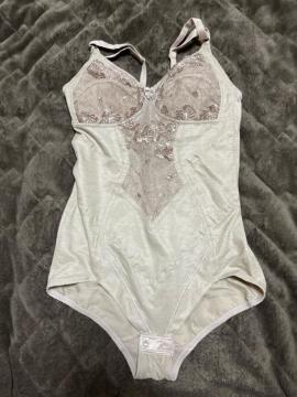 ^Xi@ߗށ@܂ƂOK z[N[jOς݁@{fBX[c@B85LL 