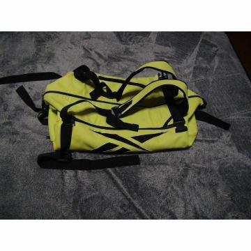 Reebok̃{XgobN CG[ !B