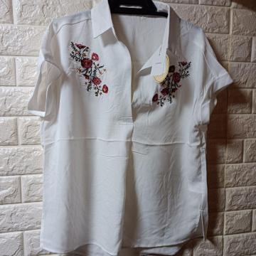 Petit Fleur���V�i���h�J����X�L�b�p�[�^�z���C�g