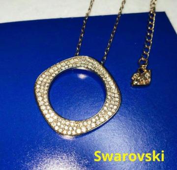 Swarovski �p���F�N���X�^�� �l�b�N���X