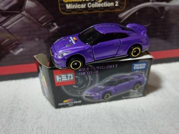��Ļ�� '17 ���ײ� R35 GT-R