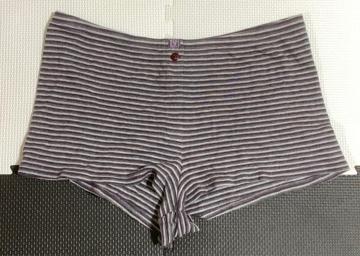 fB[X@VICTORIA'S SECRET {[_[@V[gpc