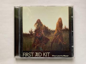 FIRST AID KIT / The Lion's Roar (�U�E���C�I���Y�E���A�[) CD�A���o��