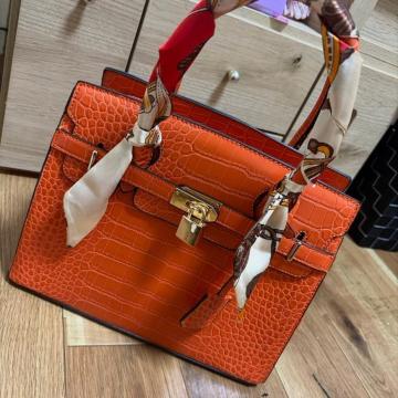 �N���R�_�C�����n���h�o�b�O�@�I�����W