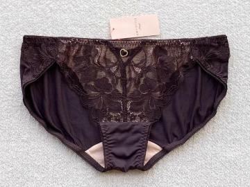 Triumph AMOSTYLE V[c MTCY uE