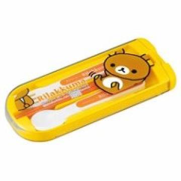 《New》リラックマ★お子様のお弁当に…お箸&スプーン&フォーク&ケース.セット