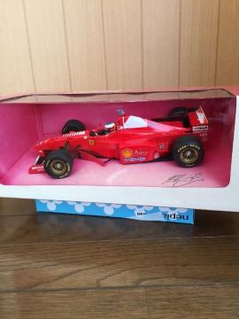 1/18 FERRARI F 310 B