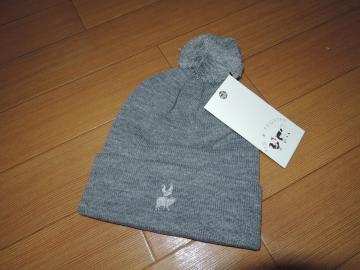 新品PIG&ROOSTERボンボンニットキャップ灰ビーニー