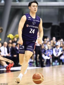 24 松崎 裕樹選手 HOMEユニフォーム上下セット（着用・直筆サイン入り