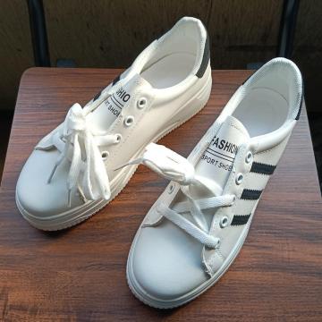 Vi 24.5cm fB[X Xj[J[ zCg V[Y C JWA