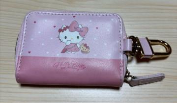 中古美品★キティ 50周年キーケース