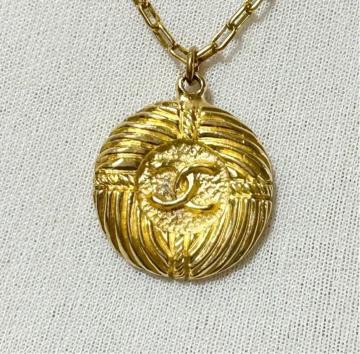 CHANEL �V���l�� �R�R�}�[�N ���E���h �l�b�N���X ���B���e�[�W