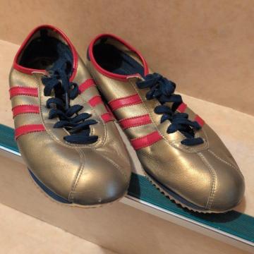 adidas LA MARQUE AUX 3 BANDES Xj[J[@ɔi