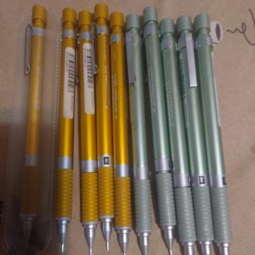 yoXLOZ[ztg@Xebh[@10{Zbg