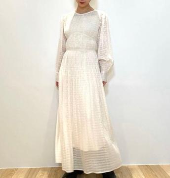 LILYBROWNoG[Vs[XOhXzCgS[hVA[V[X[[uE